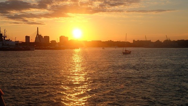 Boston Marathon Weekend Itinerary: Back Bay, Beacon Hill, & Esplanade