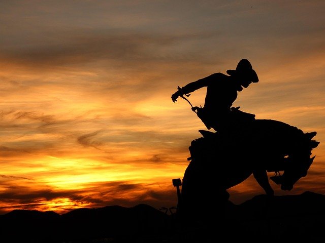 Desert Rodeo 2026: Your Ultimate Guide to Thermal, CA’s Festival-Rodeo Fusion