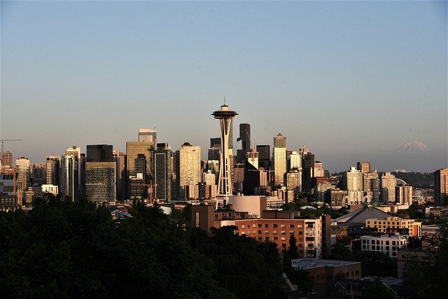 Navigating Seattle: Getting Around with Ease